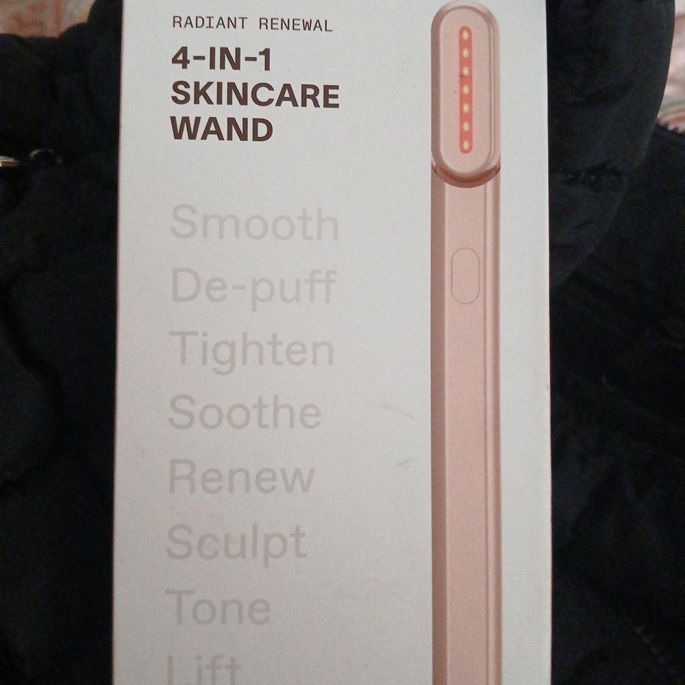 Radiant Renewal 4-in-1 Skincare Wand